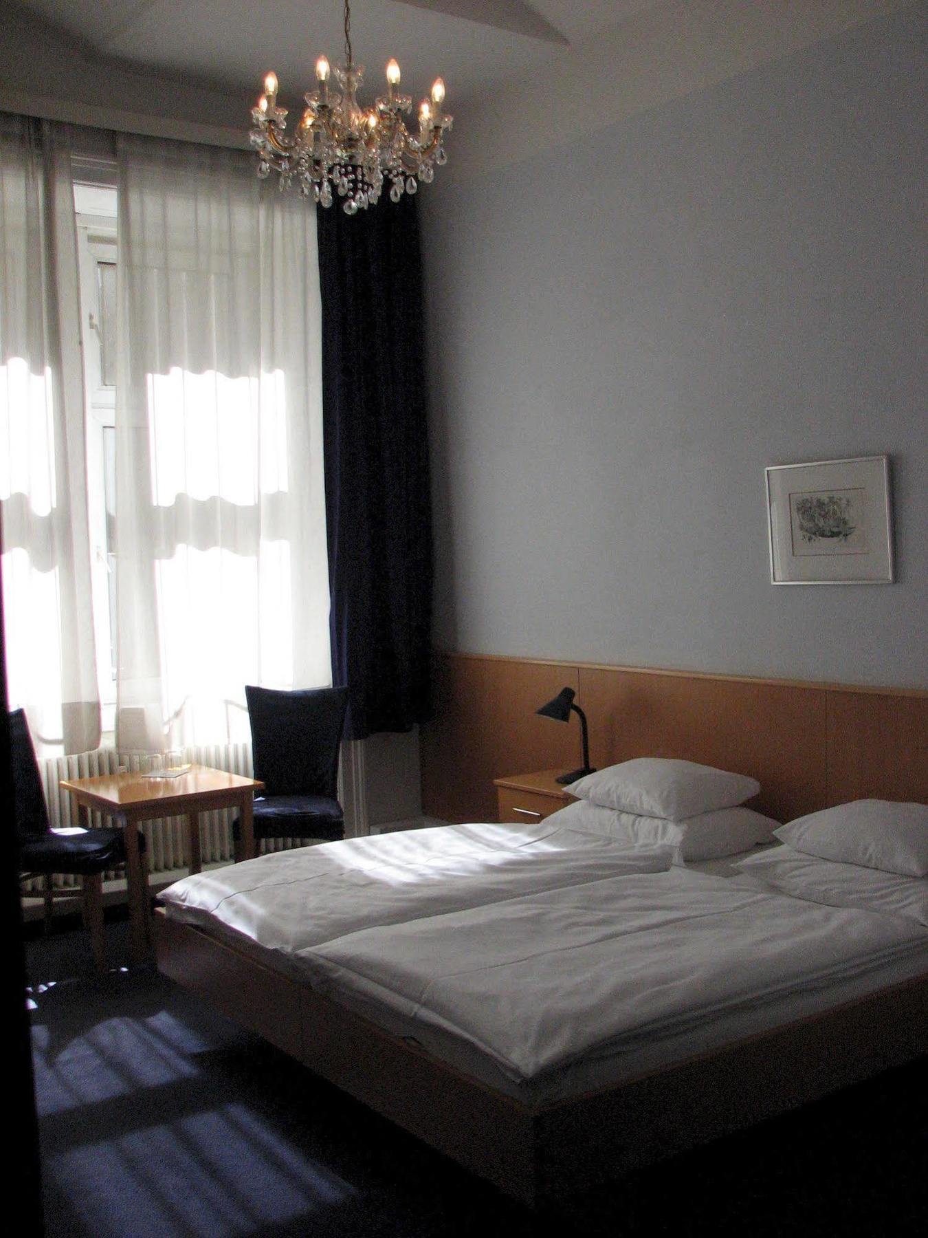 Pension Lerner Vienna Exterior photo