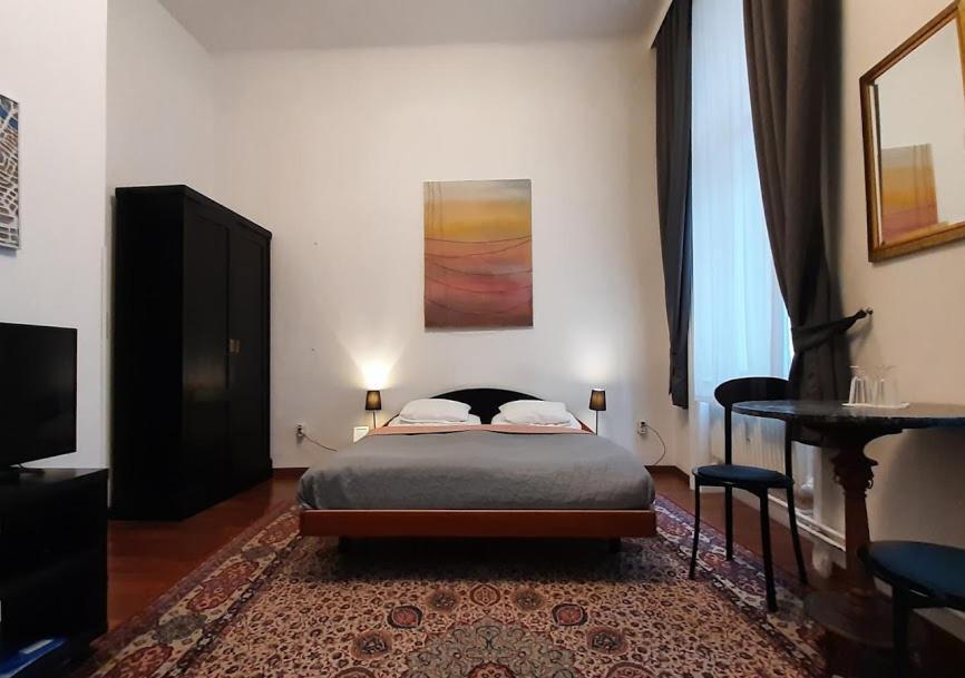 Pension Lerner Vienna Exterior photo